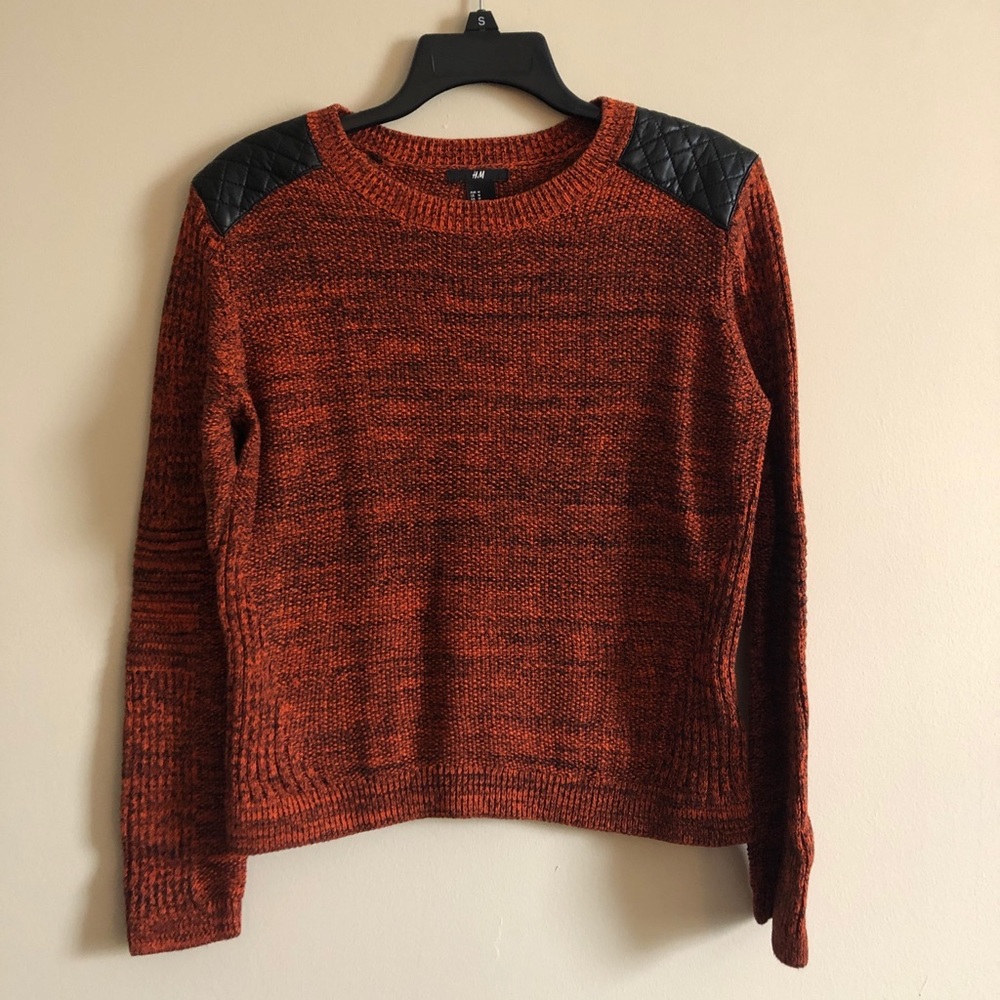 Rust sweater w/ Leather shoulders 🍂